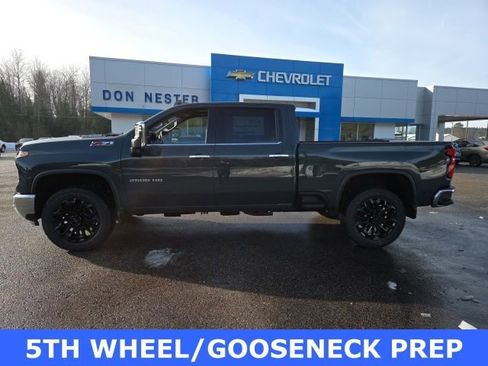 New 2026 Chevrolet Silverado 2500 LTZ w/ LTZ Convenience Package image 5