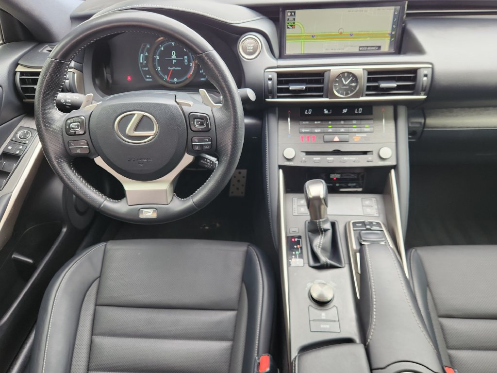 Used 2019 Lexus IS 350 F Sport w/ F Sport Package RWD image 28