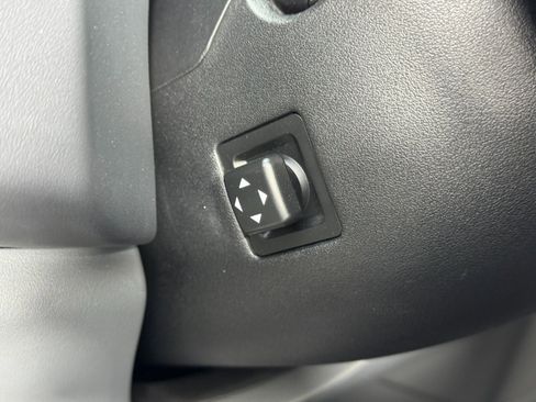 Used 2024 Kia EV9 Land image 20