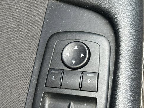Used 2019 Dodge Challenger SXT RWD image 12