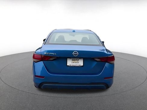 Used 2025 Nissan Sentra SV FWD image 12