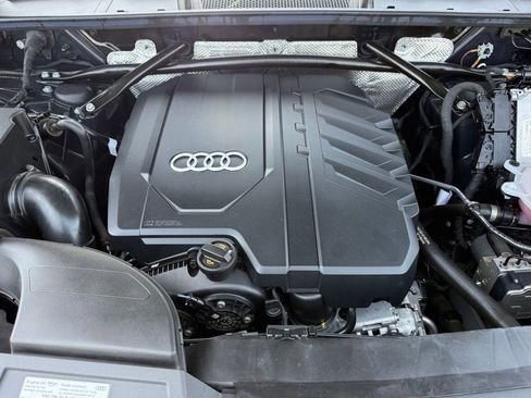 Used 2023 Audi Q5 2.0T Premium w/ Convenience Package AWD/4WD image 28