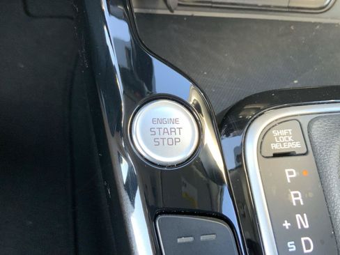 Used 2024 Kia Soul EX FWD image 31