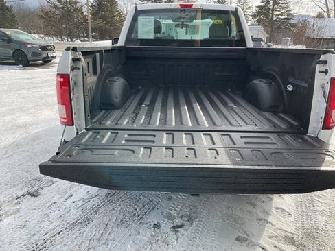 Used 2017 Ford F150 XL w/ Equipment Group 101A Mid image 9