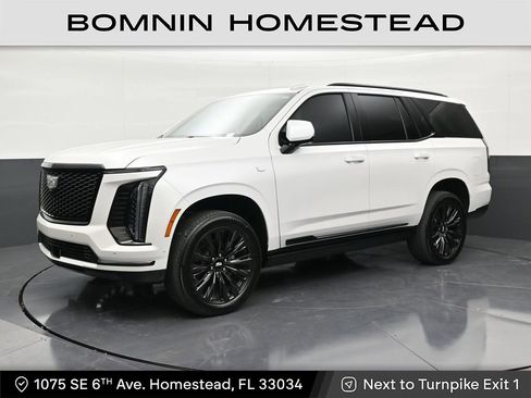 Certified 2025 Cadillac Escalade Sport Platinum w/ LPO, ONYX Package RWD image 1