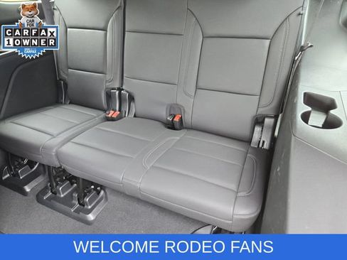 Used 2023 Chevrolet Tahoe Z71 w/ Z71 Off-Road Package AWD/4WD image 31