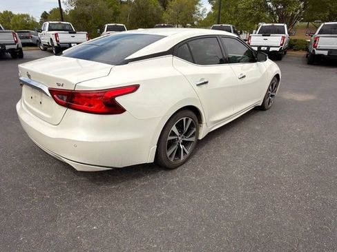 Used 2017 Nissan Maxima 3.5 SV image 16