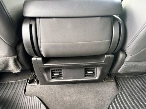 Used 2022 Chevrolet Silverado 1500 Custom RWD image 21