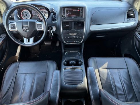 Used 2019 Dodge Grand Caravan GT image 11