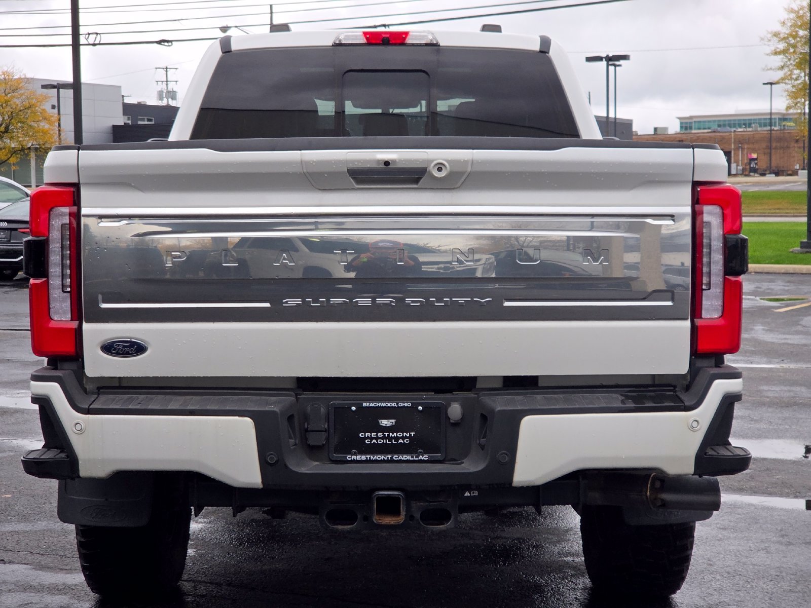 Used 2024 Ford F350 Platinum w/ FX4 Off-Road Package AWD/4WD image 23