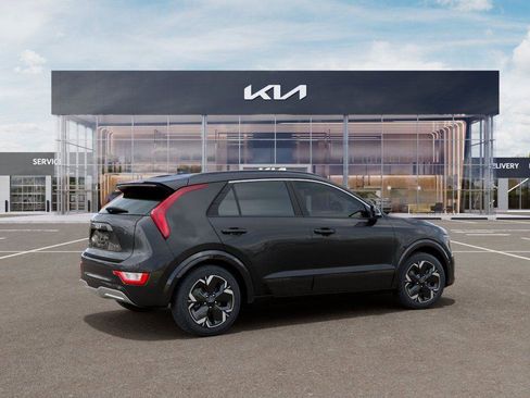 New 2026 Kia Niro Wind FWD image 6