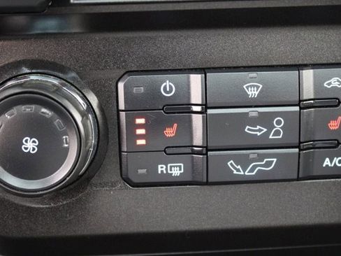 Certified 2018 Ford F150 XLT w/ Equipment Group 302A Luxury image 5