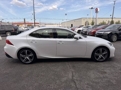 Used 2017 Lexus IS 200t w/ Navigation System Package RWD image 7