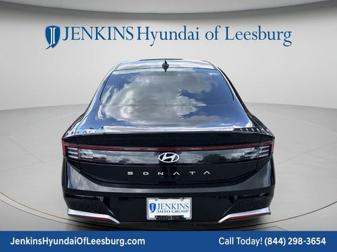 New 2026 Hyundai Sonata SEL FWD image 6