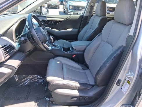 Used 2021 Subaru Outback Limited image 10