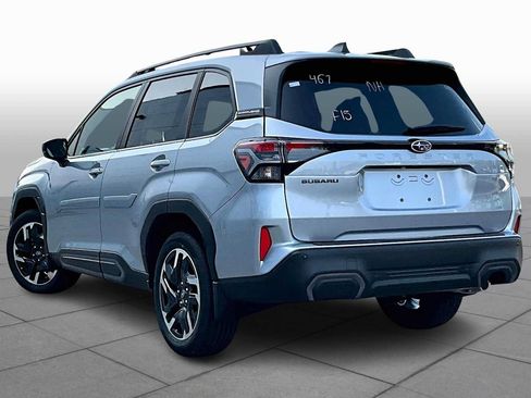 Used 2025 Subaru Forester Limited AWD/4WD image 11