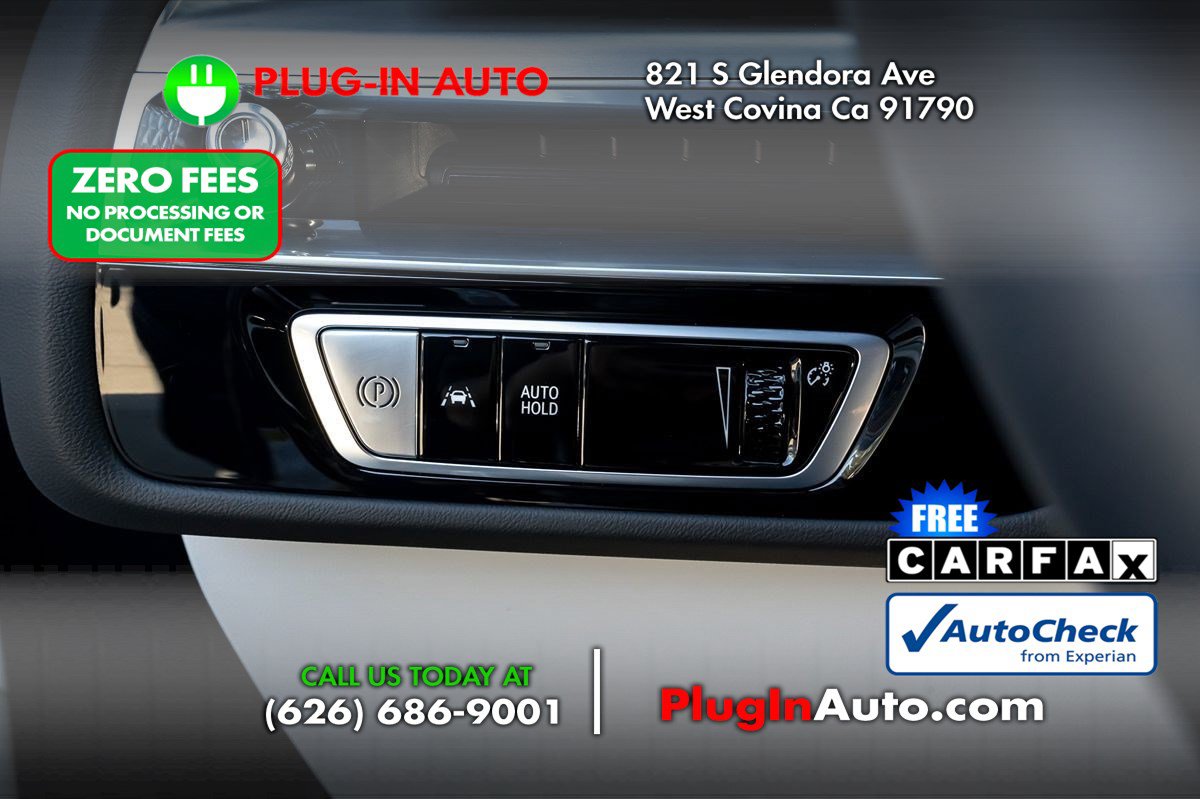 Used 2024 Cadillac Lyriq Luxury w/ LPO, Floor Liner Package RWD image 24