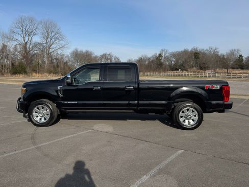Used 2022 Ford F350 Platinum image 7