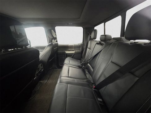 Used 2020 Ford F350 Lariat image 8