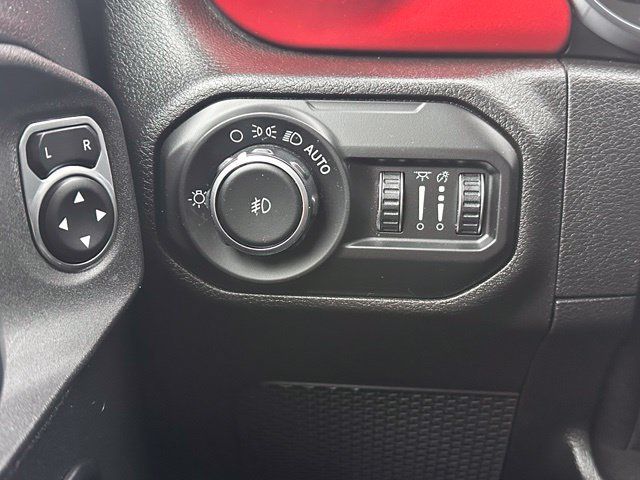 Used 2020 Jeep Wrangler Unlimited Rubicon AWD/4WD image 18