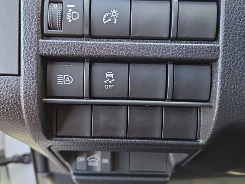 New 2026 Toyota Tacoma SR5 RWD image 38