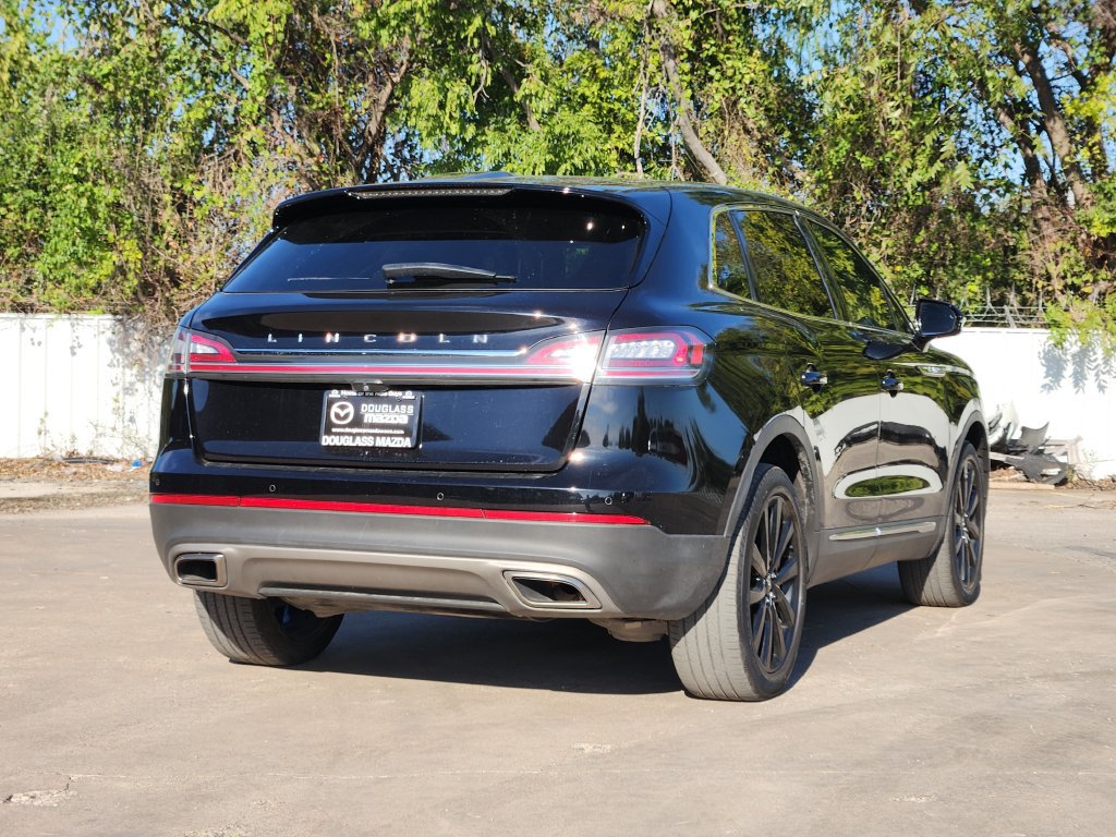 Used 2022 Lincoln Nautilus Reserve w/ Monochromatic Package FWD image 4