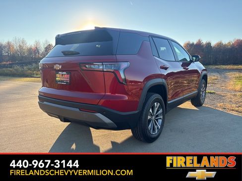 New 2026 Chevrolet Equinox LT image 9