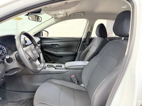 Used 2025 Nissan Sentra S FWD image 13