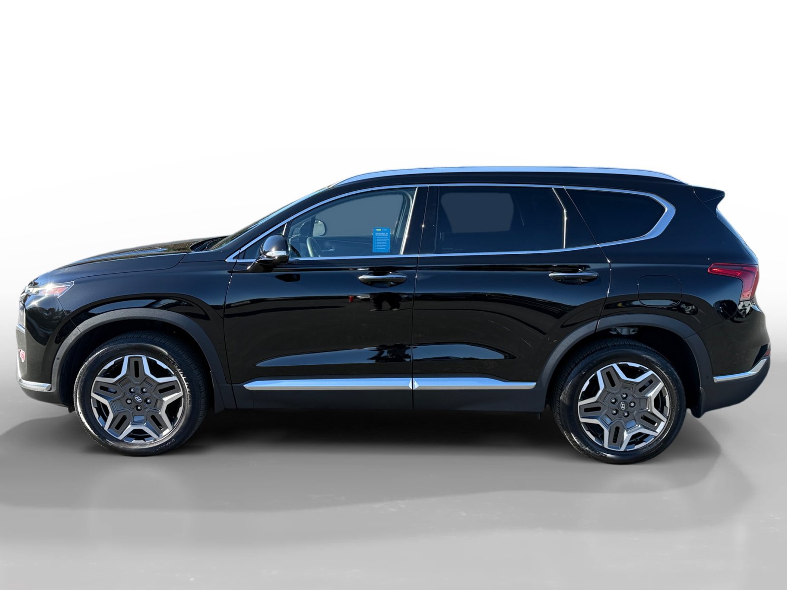 Certified 2023 Hyundai Santa Fe Limited AWD/4WD image 2