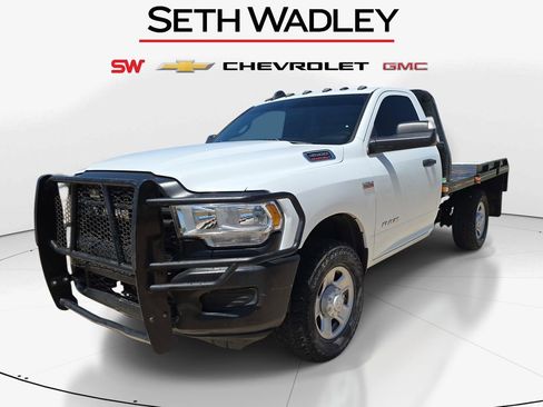 Used 2022 RAM 3500 Tradesman AWD/4WD image 3