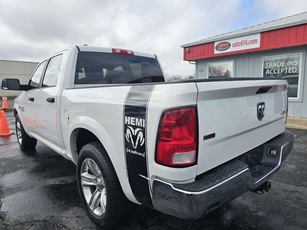 Used 2015 RAM 1500 Outdoorsman AWD/4WD image 9
