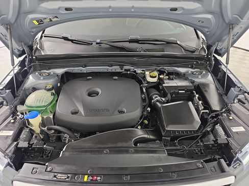 Used 2022 Volvo XC40 T5 Inscription w/ Advanced Package AWD/4WD image 48