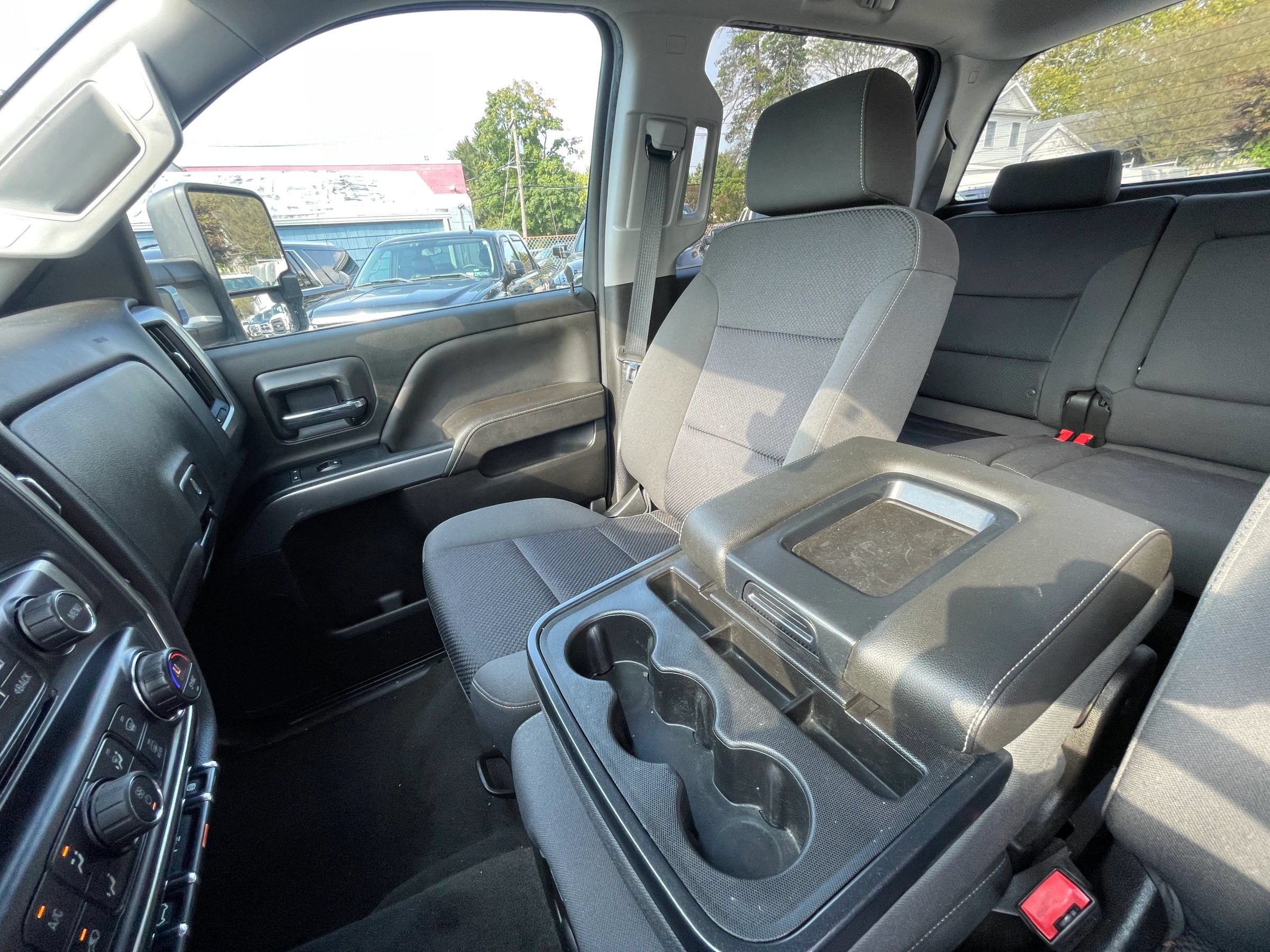 Used 2018 Chevrolet Silverado 2500 LT w/ LT Convenience Package AWD/4WD image 18