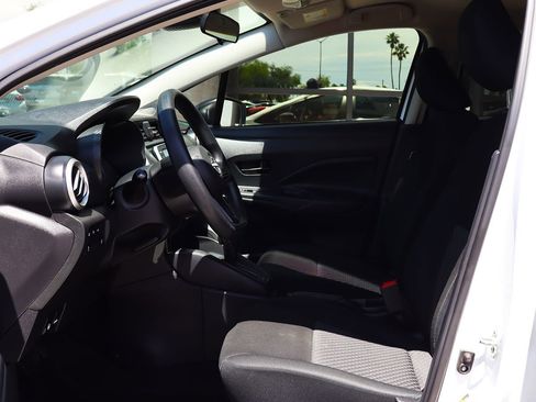Used 2024 Nissan Versa S w/ Trunk Package FWD image 36