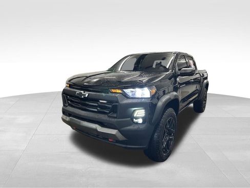 Certified 2024 Chevrolet Colorado Trail Boss w/ Advanced Trailering Package image 33