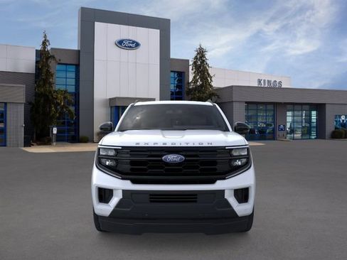 New 2025 Ford Expedition Max Active AWD/4WD image 6