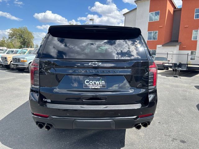 Used 2025 Chevrolet Suburban Z71 AWD/4WD image 5
