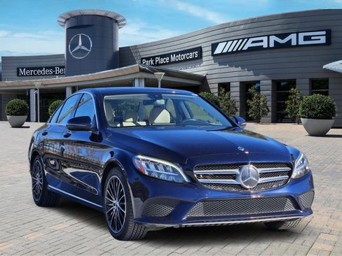 Used 2021 Mercedes-Benz C 300 Sedan image 2