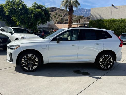 New 2026 Volvo XC60 T8 Plus w/ Protection Package Premier image 4