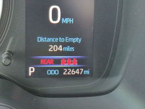 Certified 2021 Toyota Corolla LE image 24