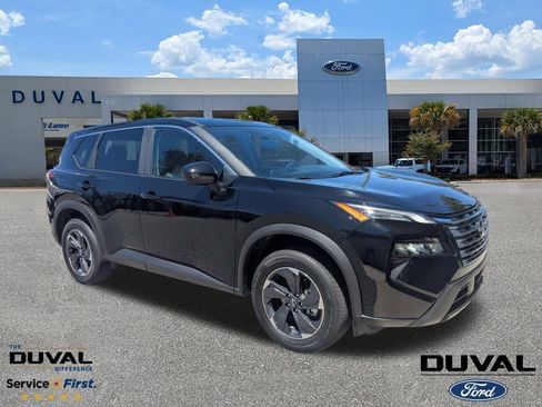 Used 2026 Nissan Rogue SV FWD image 1