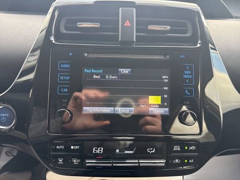 Used 2018 Toyota Prius Two w/ Prius Two Safety Plus Package image 17