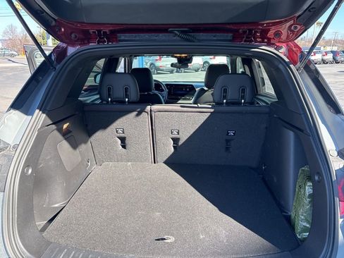 Used 2025 Chevrolet TrailBlazer RS image 33