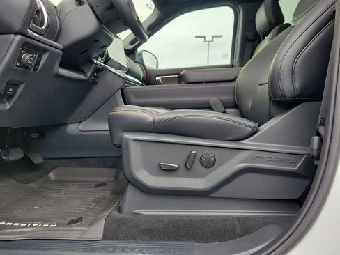 New 2025 Ford Expedition Tremor image 17