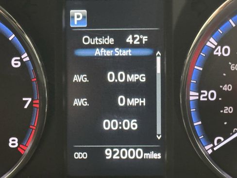 Used 2016 Toyota RAV4 XLE image 34