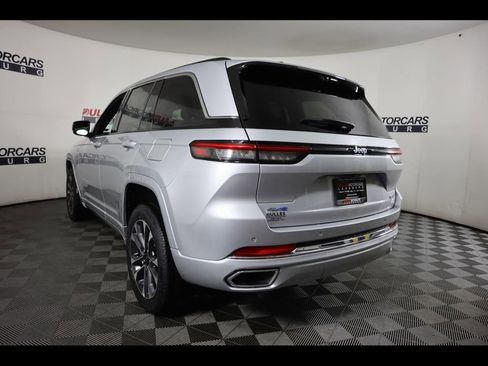 New 2024 Jeep Grand Cherokee Overland w/ Luxury Tech Group IV AWD/4WD image 5