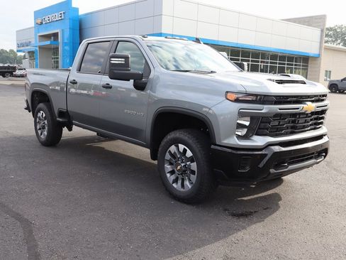 New 2025 Chevrolet Silverado 2500 Custom w/ Custom Value Package image 2