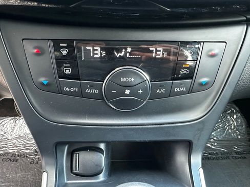 Used 2019 Nissan Sentra SV image 15