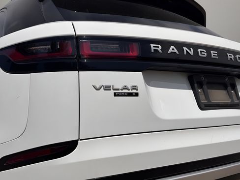 Used 2019 Land Rover Range Rover Velar S AWD/4WD image 29