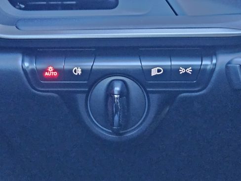 Certified 2025 Porsche 911 Turbo image 22